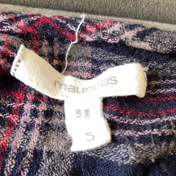 Maurices blouse small - Picture 2 of 3